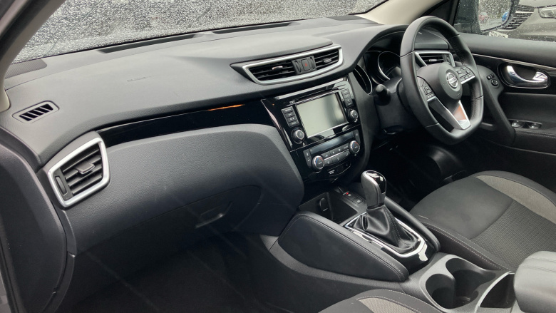 Nissan Qashqai 1.3 DiG-T 160 [157] Acenta Premium 5dr DCT Petrol Hatchback